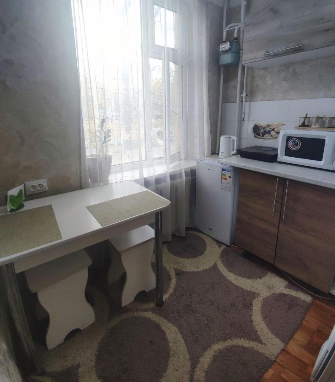 Ferienwohnung Комфортная Квартира Для 2Х Персон Bischkek Exterior foto